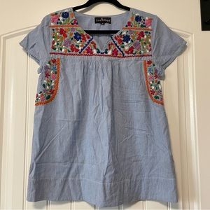 LIZA BYRD Striped Cotton Garden Party Embroidered Top Size: Small